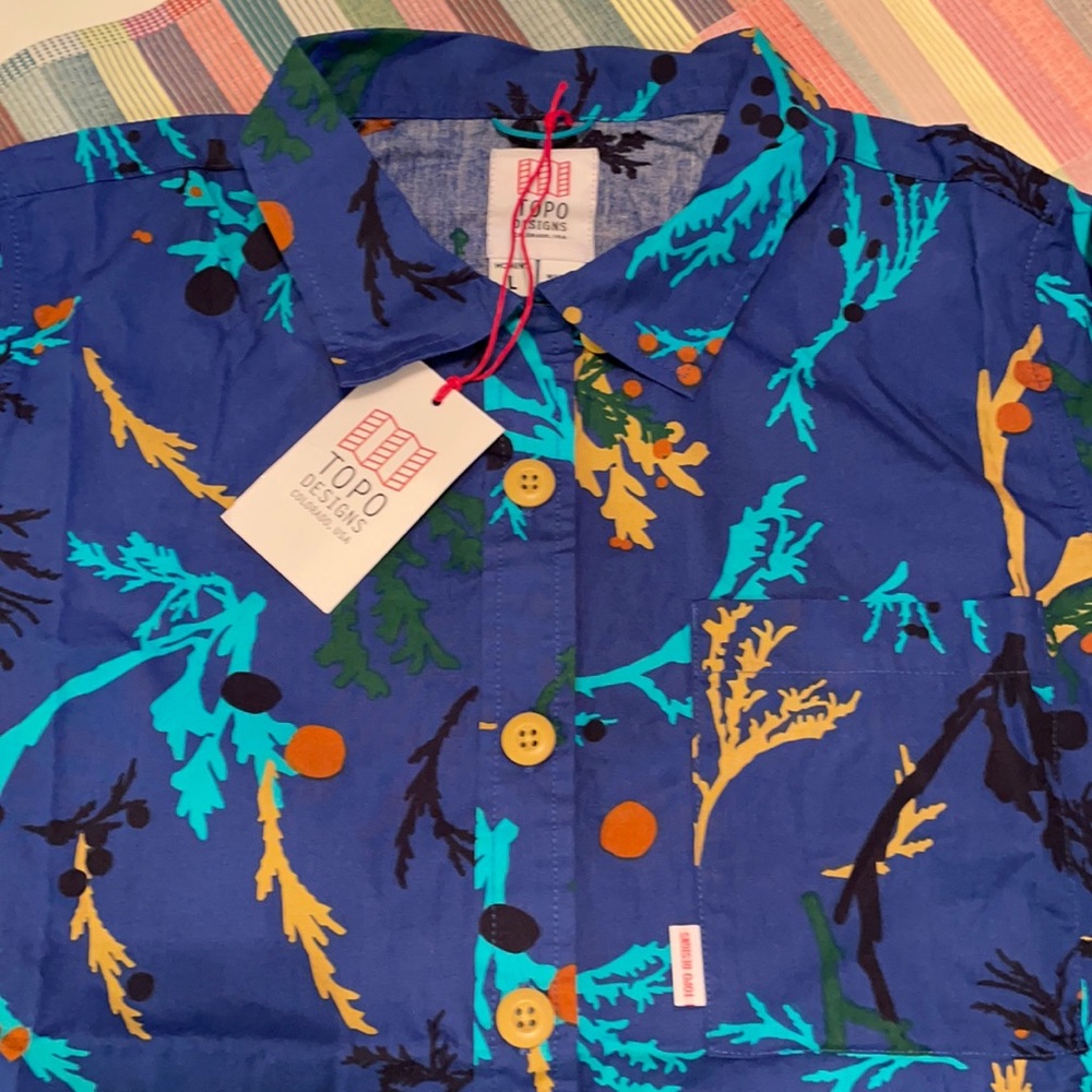 Topo Designs tour shirt, women’s large. New!
